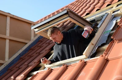 Pose de fenêtres de toit Velux à Mirbel